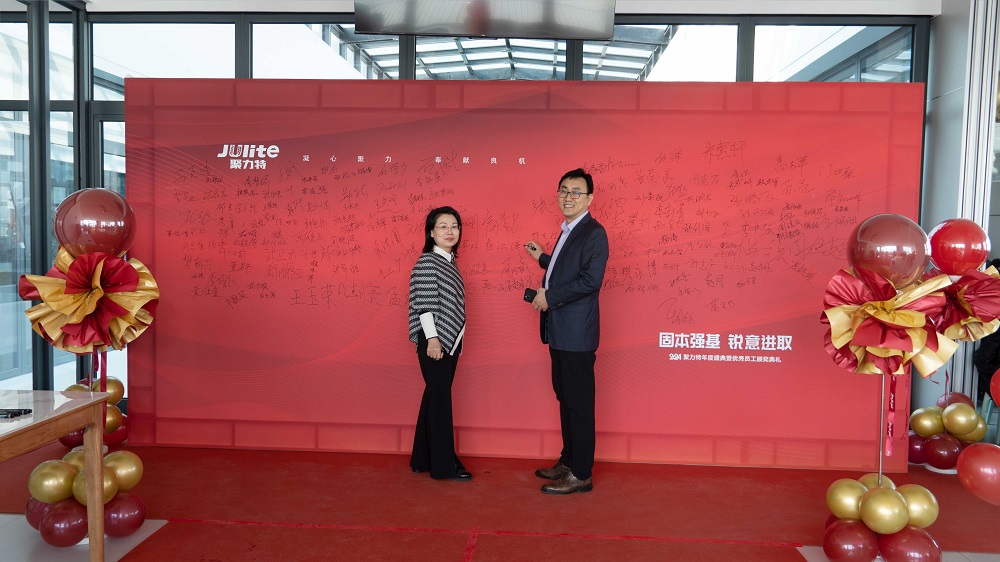 1710215212529319.jpg T-3.jpg